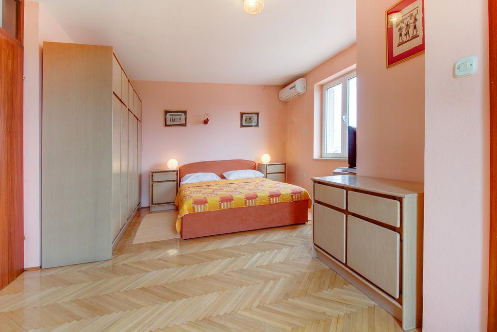 Apartment Mario Mali Lošinj Chambre photo